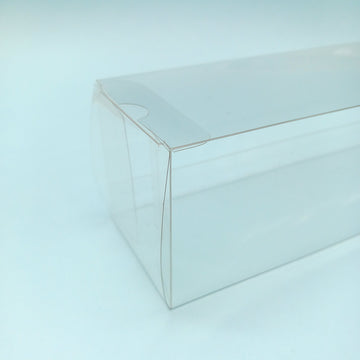 Dettaglio di scatola di plastica trasparente